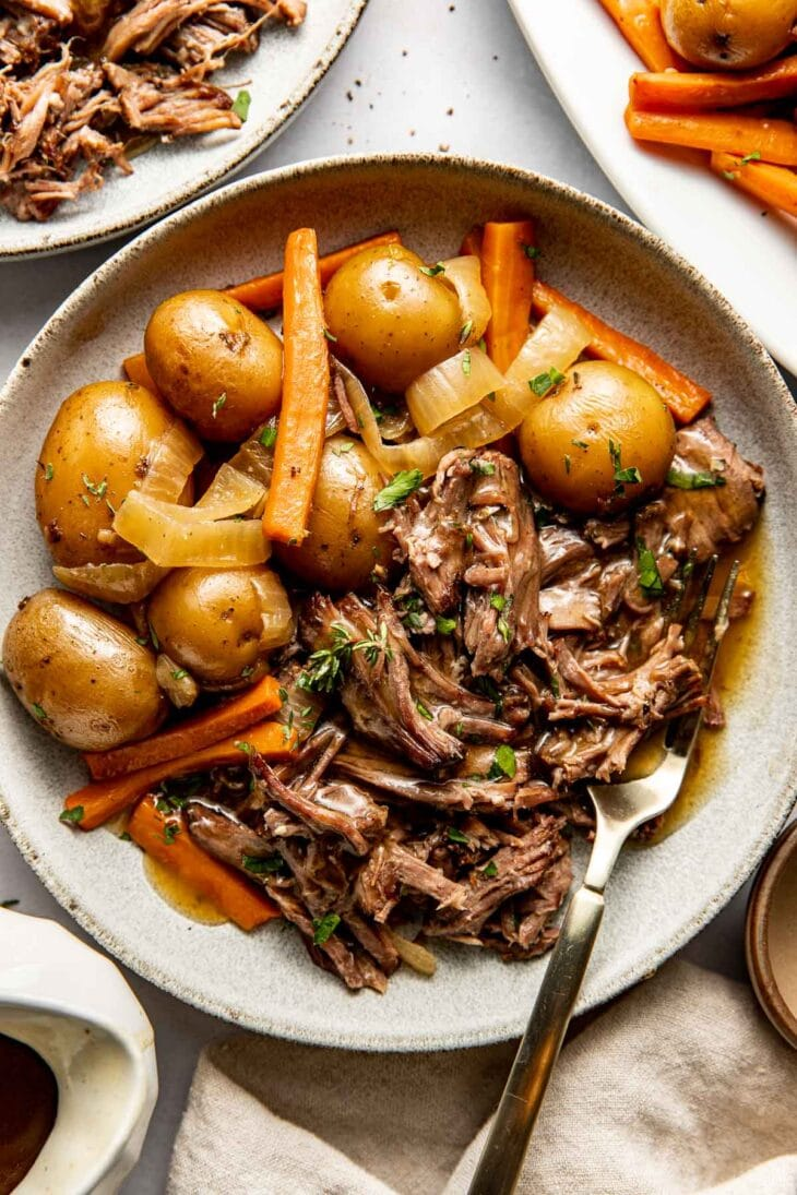 Crockpot Pot Roast Recipe (Tender, Comforting, and Truly Foolproof)