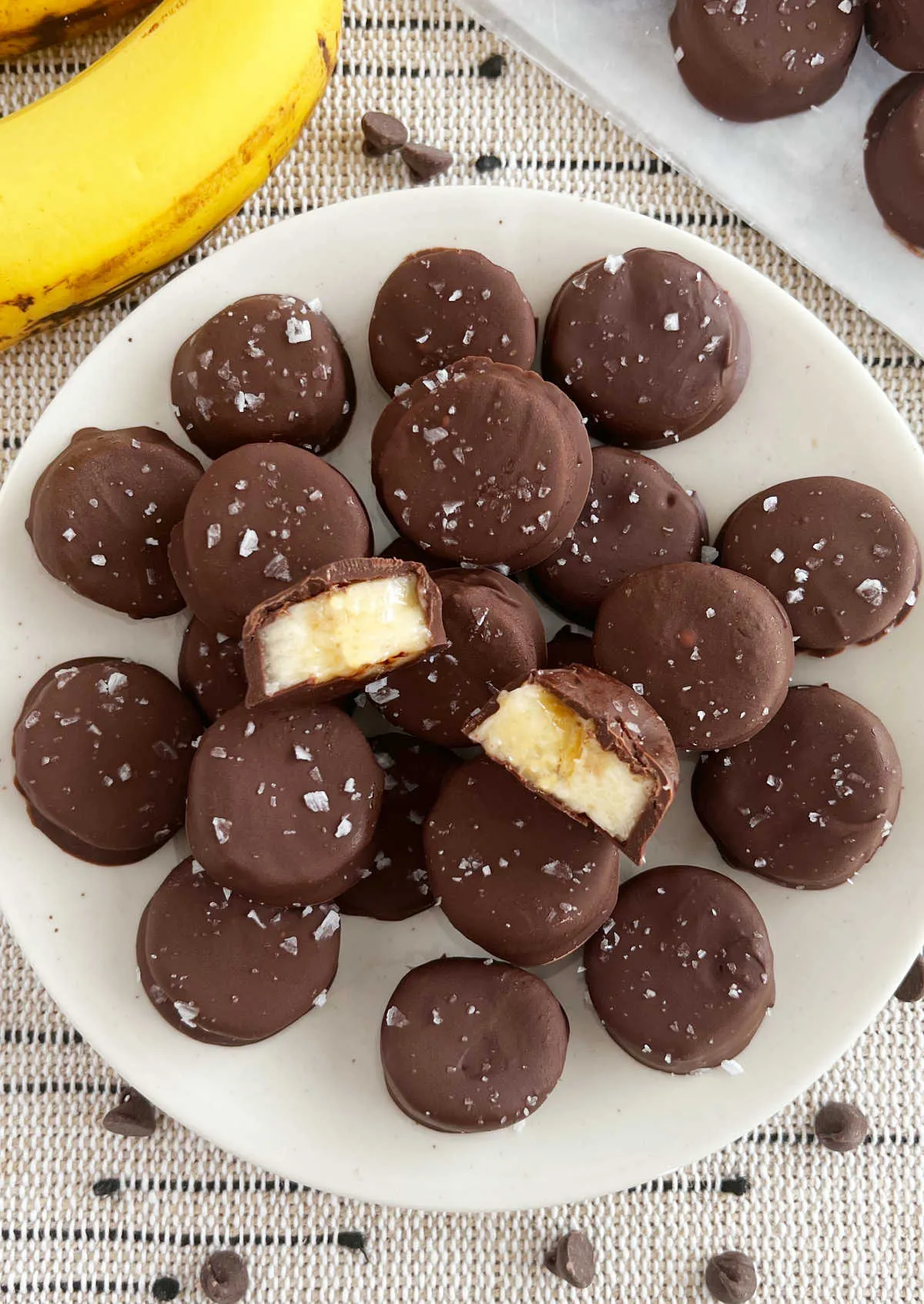 12 Quick 10-Minute Snack Recipes (Easy Snacks You Can Make Fast)