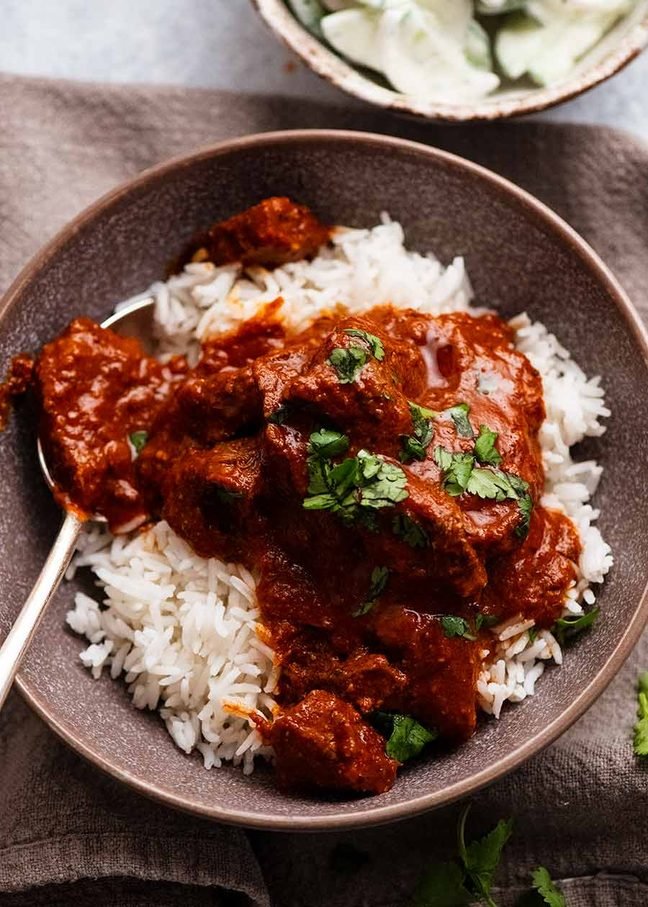 Beef Vindaloo (Spicy, Tangy Goan Curry with Deep Flavor)