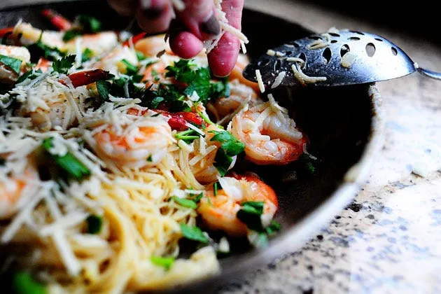 Shrimp Scampi Recipe (Garlicky, Buttery, and Done in Minutes)