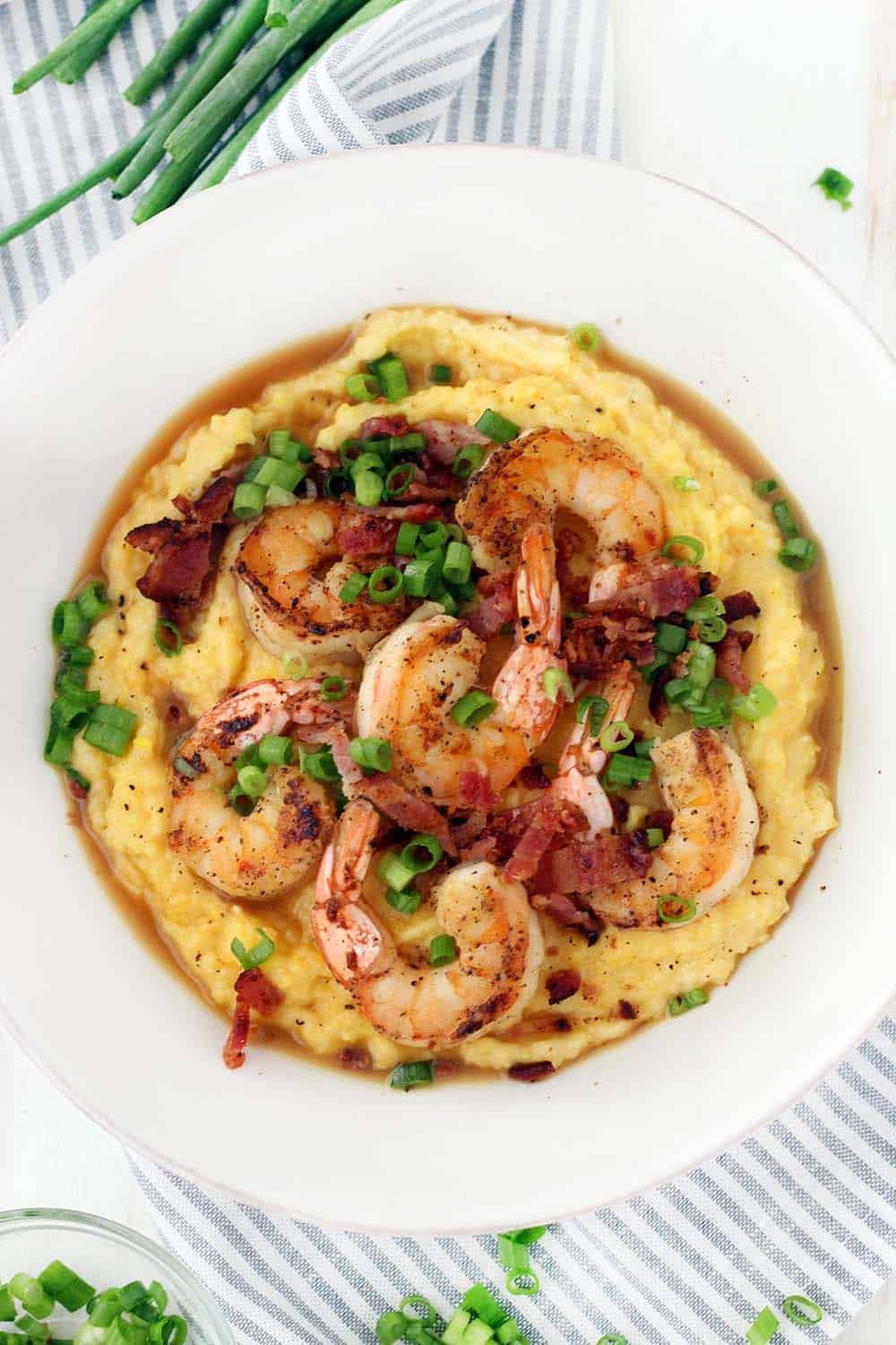 Shrimp and Grits Recipe (Creamy, Southern-Style Comfort Food)