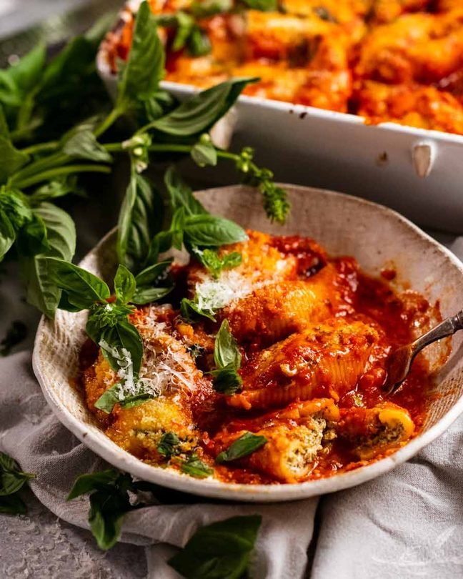 Spinach Ricotta Stuffed Shells (Creamy, Cheesy & Classic Italian Comfort)