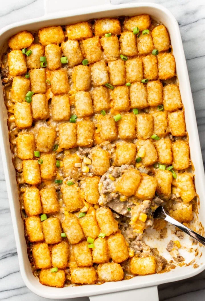 Tater Tot Casserole (Crispy, Cheesy & Classic Comfort Food)
